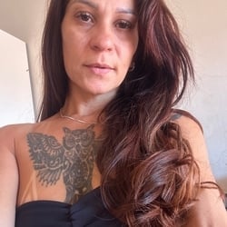 Foto de Loly Caveirinho - videos sexo ao vivo Sexo ao Vivo
