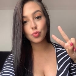 Foto de Lorena 01100 ao vivo na webcam