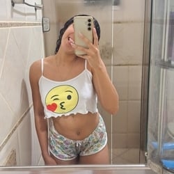 Foto de Lorys 021 ao vivo na webcam