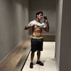 Foto de Lourenço 95 - videos sexo ao vivo Sexo ao Vivo