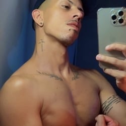 Foto de Love Malvadin ao vivo na webcam