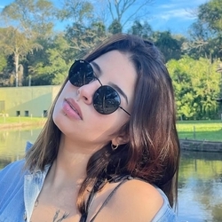 Lu Ayana