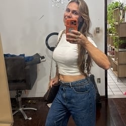 Foto de Lua Dotada ao vivo na webcam