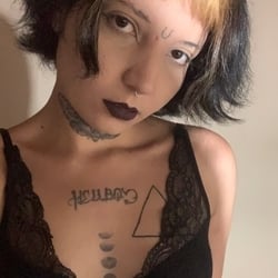 Foto de Lua Seduzente ao vivo na webcam