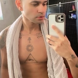 Foto de Luan Takeuchi ao vivo na webcam