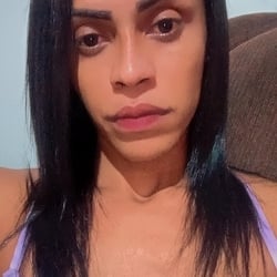 Foto de Luaninha TLS ao vivo na webcam