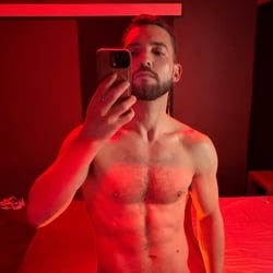 Foto de Lucas Coby ao vivo na webcam