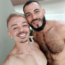 Foto de Lucas Dot ao vivo na webcam