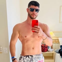 Foto de Lucas Heart ao vivo na webcam