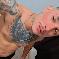 Foto de Lucas Hot 33 ao vivo na webcam