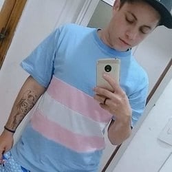 Foto de Lucas Pólo ao vivo na webcam