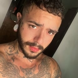 Foto de Lucas Zyra ao vivo na webcam