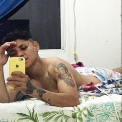 Foto de Lucca Frazao ao vivo na webcam