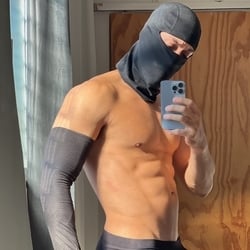 Foto de Luccas Muller ao vivo na webcam