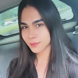 Foto de Luh Dotada ao vivo na webcam