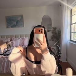 Foto de Luiza S2 ao vivo na webcam