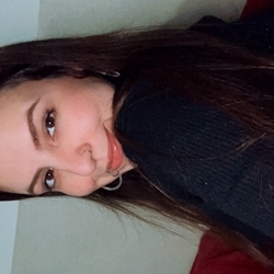 Luiza V Doll
