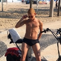 Foto de Carioca Dotado ao vivo na webcam