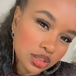 Foto de Luli Bella ao vivo na webcam