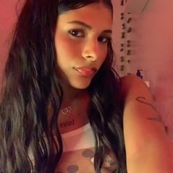 Foto de Lulu Doll ao vivo na webcam