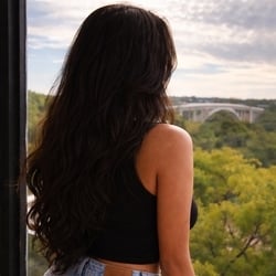 Foto de Luna Allure ao vivo na webcam