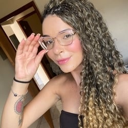 Foto de Luna Ravelle ao vivo na webcam