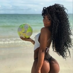 Foto de Luninha 691 ao vivo na webcam