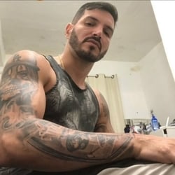 Foto de Luxury RJ ao vivo na webcam