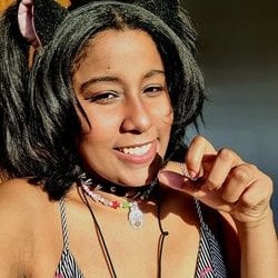 Foto de Lyn Prin ao vivo na webcam