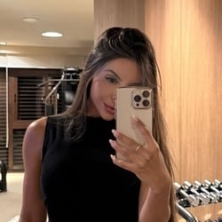 Foto de Ana Lys ao vivo na webcam