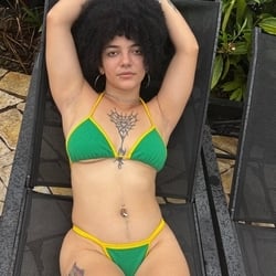 Foto de M My Lima ao vivo na webcam