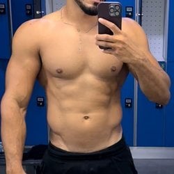 Foto de Macho Sexy 1405 ao vivo na webcam