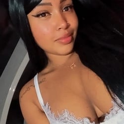 Foto de Mad Huy - videos sexo ao vivo Sexo ao Vivo