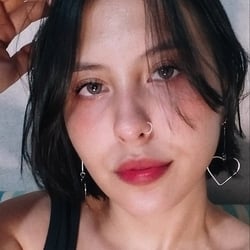 Foto de Scarlet Oficial ao vivo na webcam