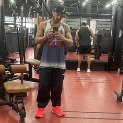 Foto de Maike Tatuado ao vivo na webcam