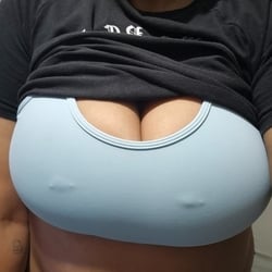 Foto de Maitê Ckap ao vivo na webcam