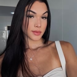 Foto de Maju Foguinho ao vivo na webcam