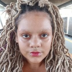 Foto de Maju Kitty ao vivo na webcam