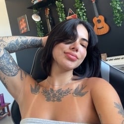 Foto de Mally - videos sexo ao vivo Sexo ao Vivo