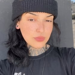 Foto de Malu Borges 22 ao vivo na webcam