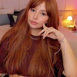 Foto de Malu Castro ao vivo na webcam