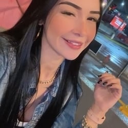 Foto de Malu Magrinha ao vivo na webcam