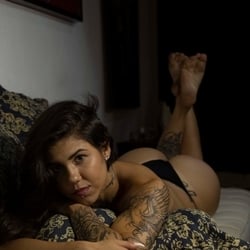 Foto de Manu Araujo ao vivo na webcam