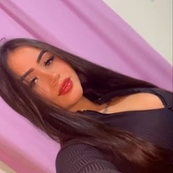 Foto de Marcelly Kaka ao vivo na webcam