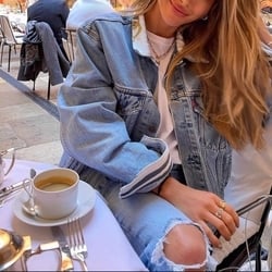 Foto de Margot Bartt ao vivo na webcam