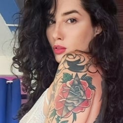Foto de Mari 777 - videos sexo ao vivo Sexo ao Vivo