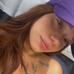 Foto de Mari Ruivinha ao vivo na webcam