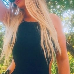 Foto de Mari Vaz ao vivo na webcam