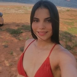 Foto de Maria Lina ao vivo na webcam