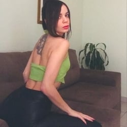 Foto de Marie Chechely ao vivo na webcam